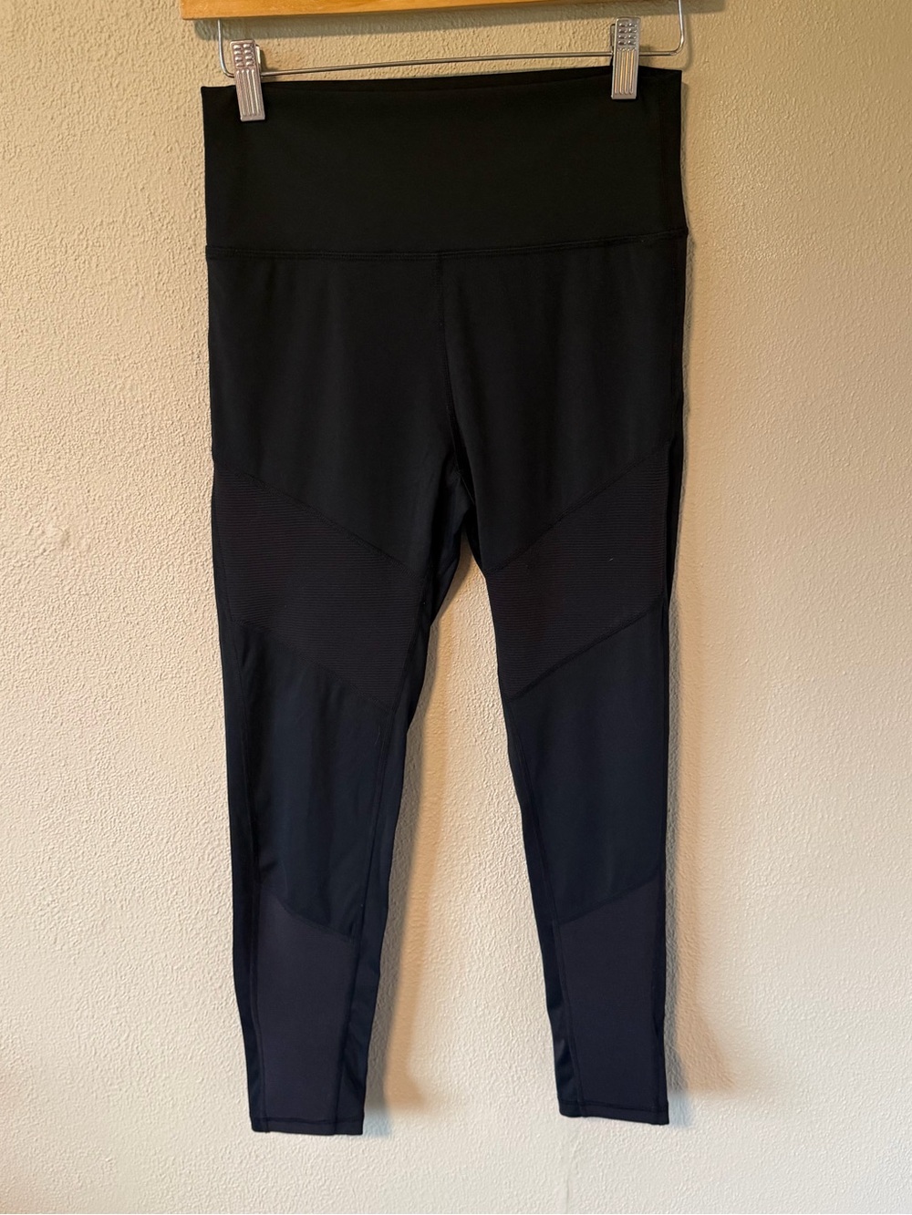 Zyia Active Black High Waisted Leggings Size 8-10